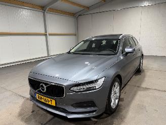 Volvo V-90 2.0D3 110kW Automaat Pano Momentum picture 10