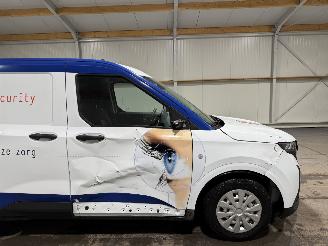 Ford Transit Courier Van 1.5EcoBlue 74kW Airco Camera Clima Trend picture 13