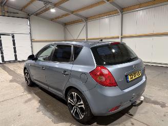 Kia Cee d 1.4 80kW Airco X-Tra picture 12