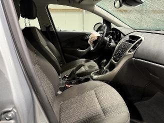 Opel Astra 1.4Turbo 103kW Edition picture 37