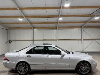 Auto incidentate Mercedes S-klasse 500 5.0V8 225kW Automaat Schuifkantel Memory Luchtvering 2004/5