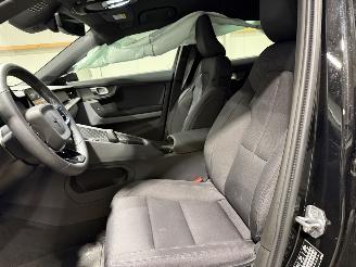 Polestar 2 63kWh Standard Range 165kW Single Motor picture 23