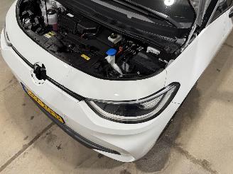 Volkswagen ID.3 59kWh 150kW Pro Business picture 26