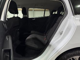 Ford Focus 1.0 EcoBoost 92kW Hybrid Titanium picture 28