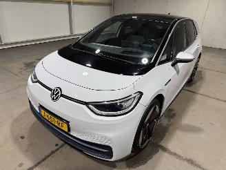 Volkswagen ID.3 58kWh First MAX Panoramadak 150kW picture 22