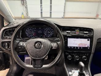 Volkswagen Golf 1.4TSI 110kW Automaat Highline Pano Business R picture 38