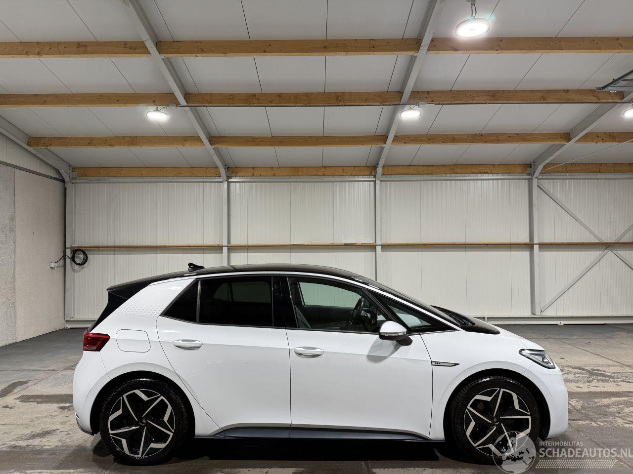 Volkswagen ID.3 58kWh 150kW First PLUS