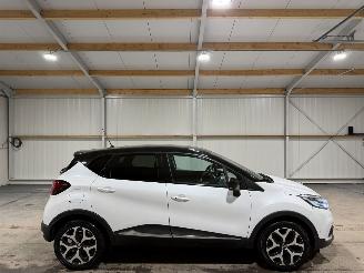 Schadeauto Renault Captur 1.2TCE 88kW Automaat Edition One Leder Camera 2017/6