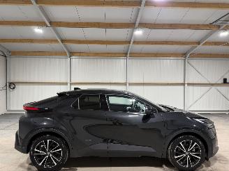 Unfallwagen Toyota CH-R 2.0Plug-In Hybrid 112kW 220 Executive 2025/5