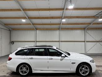 Vaurioauto  passenger cars BMW 5-serie 530xd 190kW Automaat Pano M Sport Edition High Executive Luchtvering 2015/1
