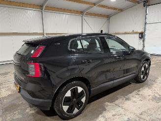 Volvo EX30 69kWh Extended Range Core 200kW Single Motor picture 5