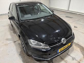 Volkswagen Golf 1.4TSI 92kW Connected Series picture 18