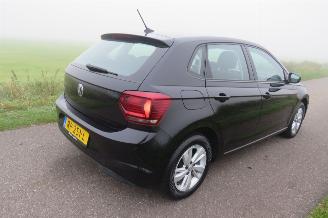 Coche accidentado Volkswagen Polo 1.0 TSi 95pk Euro 6 5drs Airco Navigatie 2018 topstaat  rijdbaar koelers oke 2018/6