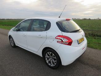 Peugeot 208 1.2 VTI 5drs Active Airco Navie   2013  Active Style picture 18