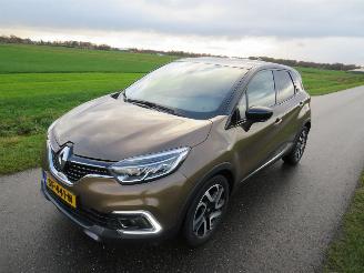 Schadeauto Renault Captur 1.2 INITALE PARIS Automaat  2018  nieuwstaat vol optie 2018/4