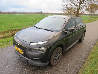 Citroën C4 cactus 1.2 Pure Cactus 1.2 pure tech live 2016  Airco  parkeerschade bumper  achter picture 14