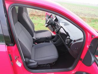 Volkswagen Up! 1.0  128.000km nap Airco 5Drs Move Up [ nieuwstaat  2013 picture 20