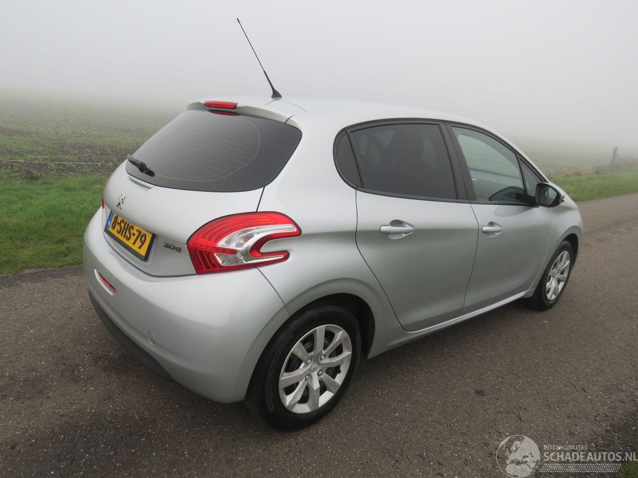 Peugeot 208 1.2 VTI 82PK 126.000km Nap 5Drs Airco 2013