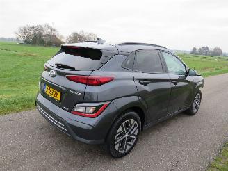 škoda osobní automobily Hyundai Kona 39 kw Automaat  Elektrisch 2021  40.000km Camera Navigatie  stoelverwarmig  nieuwstaat 2021/9