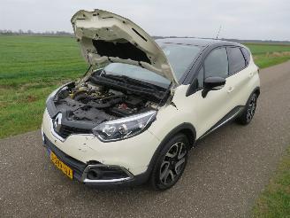 Renault Captur 0.9 TCe 90pk 93.000km Navigatie Airco Dynamique 2016 picture 10