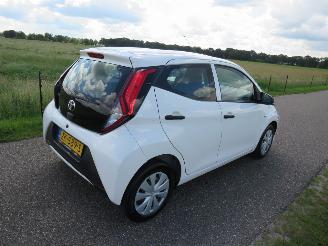Coche accidentado Toyota Aygo 1.0 VVT-I  57.000km nap X Fun  2019 5drs Airco 2019/5