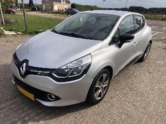 skadebil auto Renault Clio Clio 0.9 TCe Expression66 2014/7