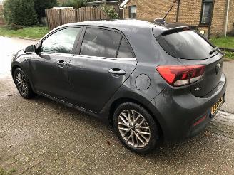 Kia Rio 1.0 TGDI gt-line picture 4