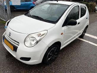 Vaurioauto  passenger cars Suzuki Alto  2010/7