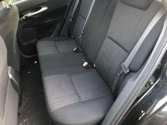 Toyota Auris 16-16v sol picture 10