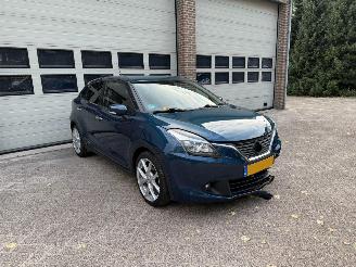 krockskadad bil auto Suzuki Baleno 1.0 High Executive Cruise Clima Navi NAP ! 2016/9