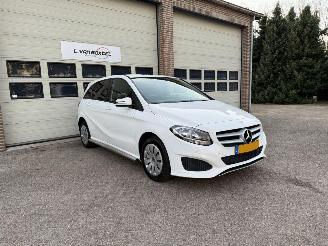 Mercedes B-klasse 220d Ambition Automaat Navi Cruise 106150 Km NAP ! picture 2