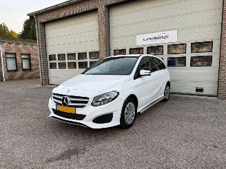 Avarii autoturisme Mercedes B-klasse 220d Ambition Automaat Navi Cruise 106150 Km NAP ! 2018/10