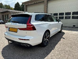 Volvo V-60 2.0 B3 Momentum Navi Clima Cruise NAP ! picture 2