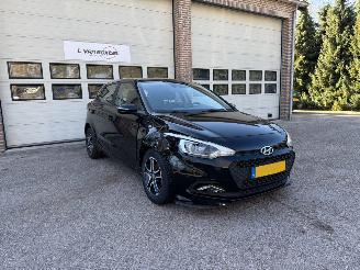 škoda osobní automobily Hyundai I-20 1.2 HP i-Motion Cruise Airco 83749 Km NAP ! 2015/1
