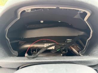 BMW 3-serie 318i M-Sport Automaat Pano 124942 Km NAP ! picture 17