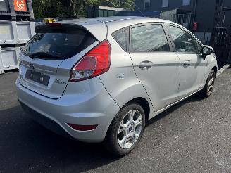 Ford Fiesta  picture 5