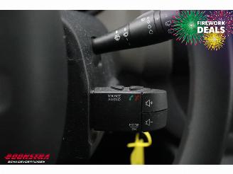 Renault Trafic Passenger 1.6 dCi Expression 9-Persoons Airco Bluetooth picture 15