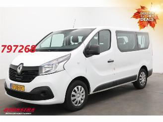skadebil bedrijf Renault Trafic Passenger 1.6 DCI 9-Pers. Airco 2018/1