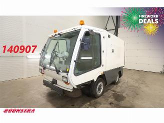 skadebil machine TENNANT  HMF 426 Veegmachine 2007/6