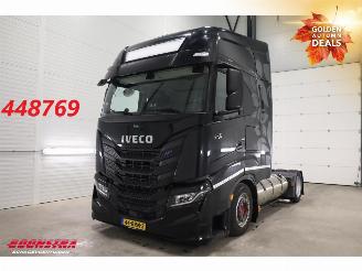 danneggiata veicoli industriali Iveco S-way 460 LNG LED ACC Frigoblock Standairco 2021/5