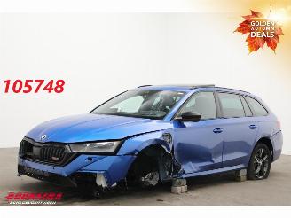 damaged passenger cars Skoda Octavia Combi 1.4 TSI RS iV PHEV Business Pano Memory HUD ACC 2021/2