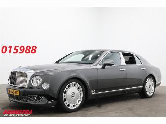 Vaurioauto  passenger cars Bentley Mulsanne 6.75 V8 WASSER Leder Memory Massage Camera 2011/6