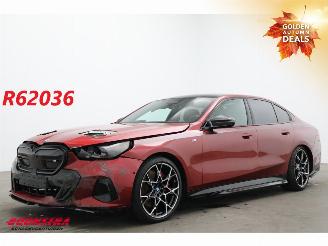 krockskadad bil auto BMW i5 M60 xDrive M-Sport M-Performance B&W Pano AR HUD Memory AHK 2024/3