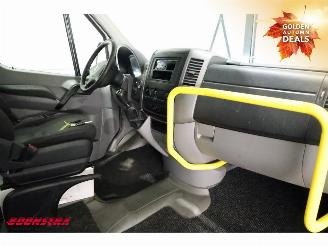 Volkswagen Crafter 2.0 TDI L2-H2 Behindertengerecht Rolstoellift 9-Pers. Euro 5 picture 14