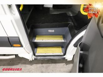 Volkswagen Crafter 2.0 TDI L2-H2 Behindertengerecht Rolstoellift 9-Pers. Euro 5 picture 12