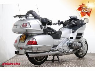 Honda GL 1800 Gold Wing Navi Radio Cruise SHZ Heizgriffe 54.718 km! picture 3