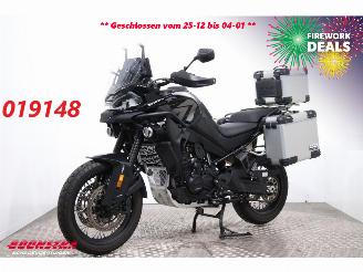 damaged motor cycles CFMoto  800 MT Explorer LED Navi Cruise SHZ Heizgriffe 6.262 km! 2024/10
