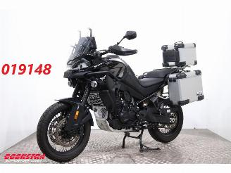 damaged motor cycles CFMoto  800 MT Explorer LED Navi Cruise SHZ Heizgriffe 6.262 km! 2024/10