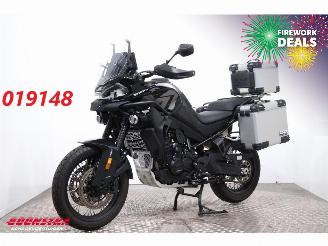 skadebil motor CFMoto  800 MT Explorer LED Navi Cruise SHZ Heizgriffe 6.262 km! 2024/10