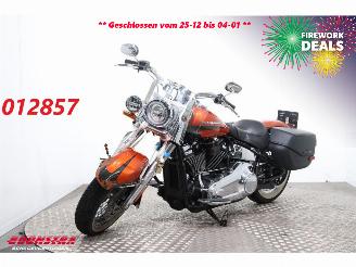 damaged motor cycles Harley-Davidson  107 FLDE Softail Deluxe 5HD Jekill & Hyde ABS LED 18.643 km! 2019/9